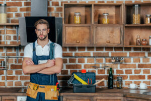 What does a handyman do? Common handyman services explained.