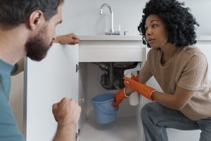 What is the average labour cost for a plumber?