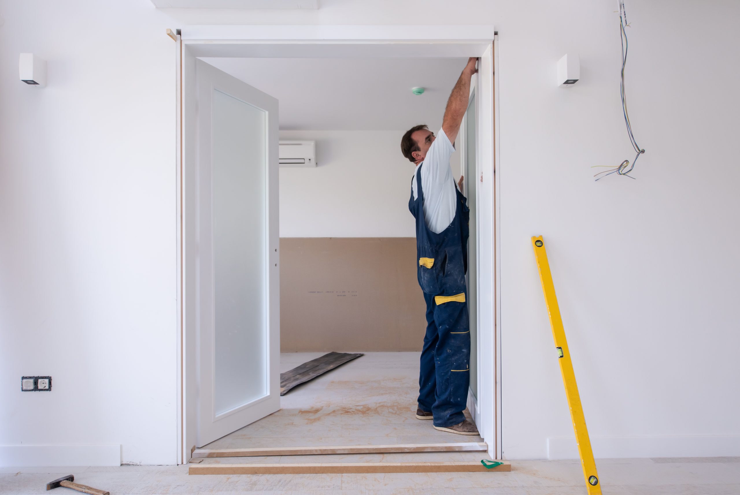 How much does it cost to hang a door installation in Cape Town, South Africa in 2025?